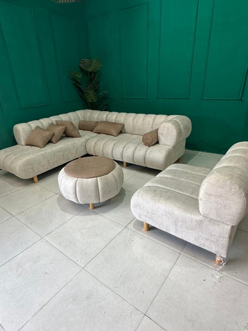   مبل راحتی ال صدف 6 نفره جنس چوب روسابعاد 260×220×85تکنفره 90×85کف اسفنجدارای رنگبندی چوب و پارچه امکان تغییر در ابعاد مبل  پارچه هانزو به همراه جلومبلی 