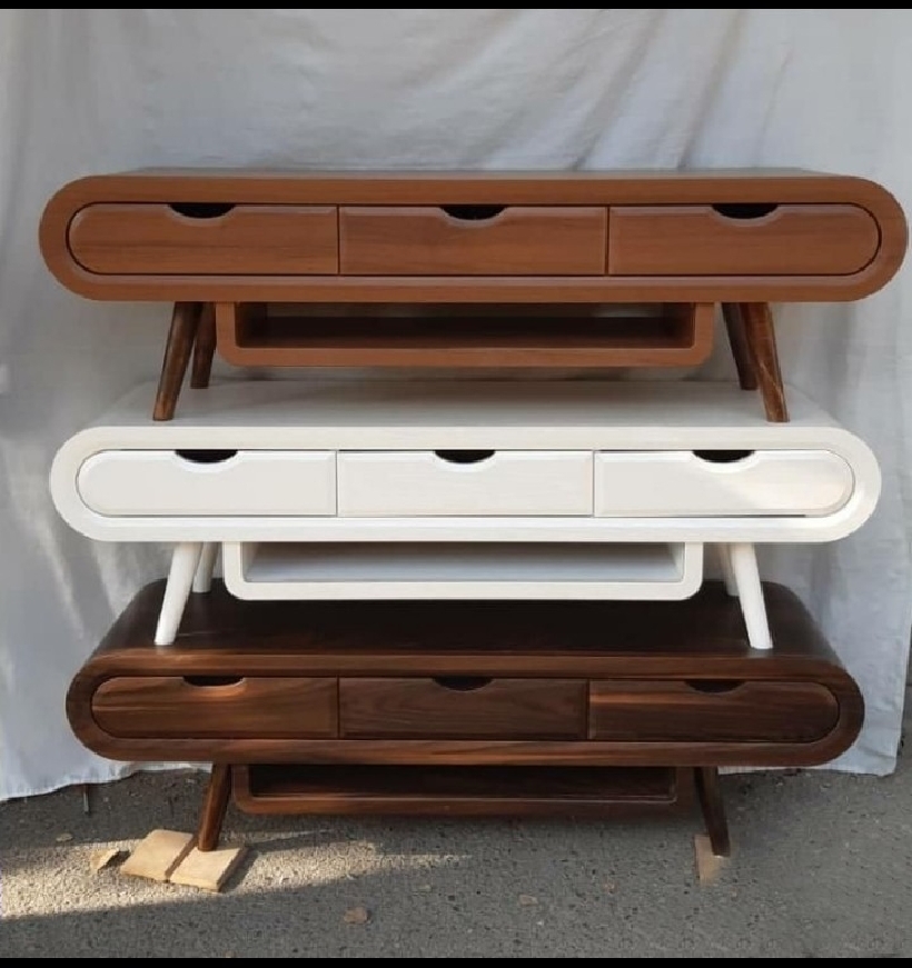 میز تلویزیون رادیویی 3 کشو 140 سانت 