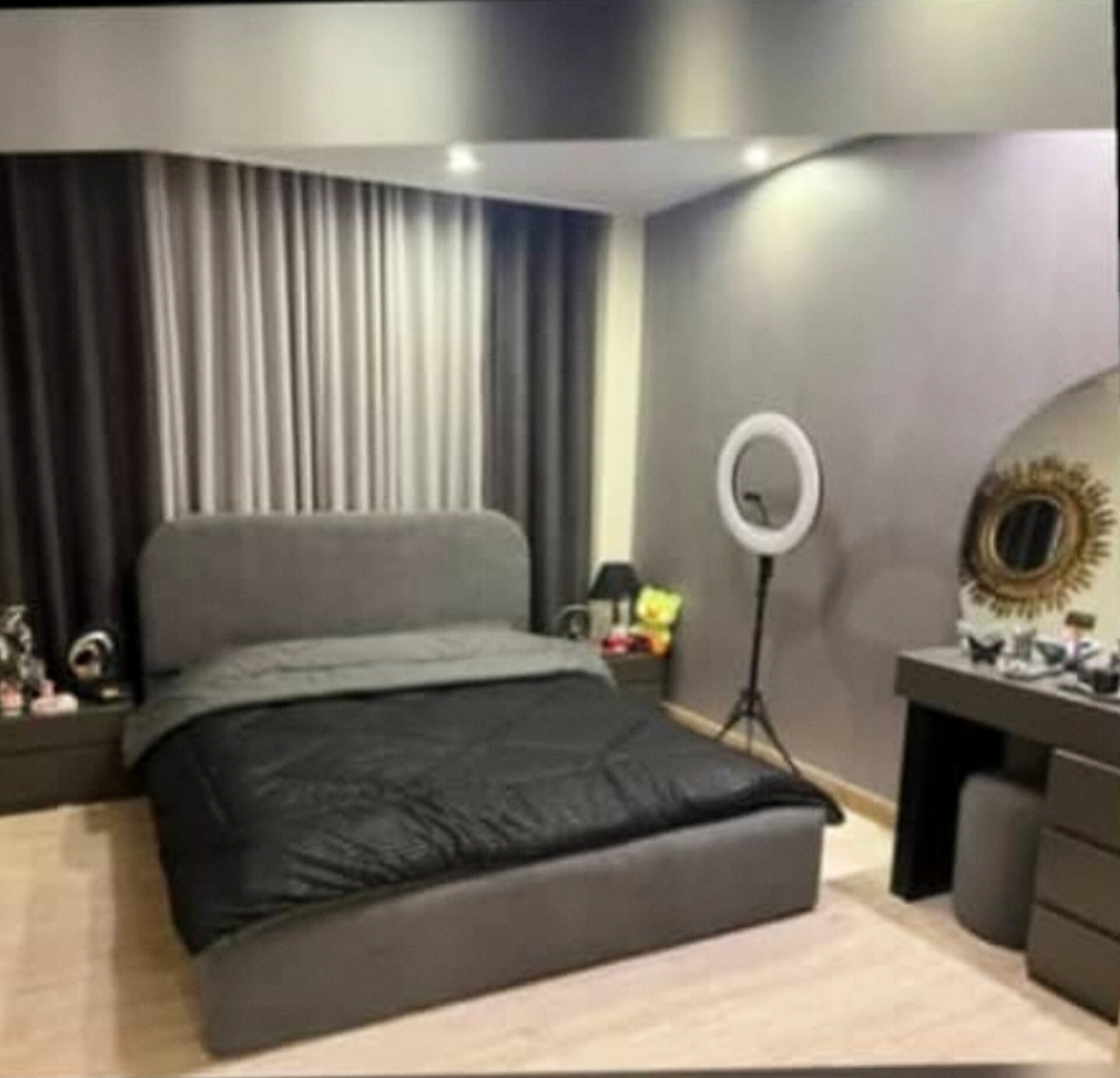  تخت دونفره مدل تدی جنس mdf ابعاد 200×160×115تمام پارچه پارچه ورندا زیرکار اسفنج دارای دوکفی تخت دارای رنگبندی 