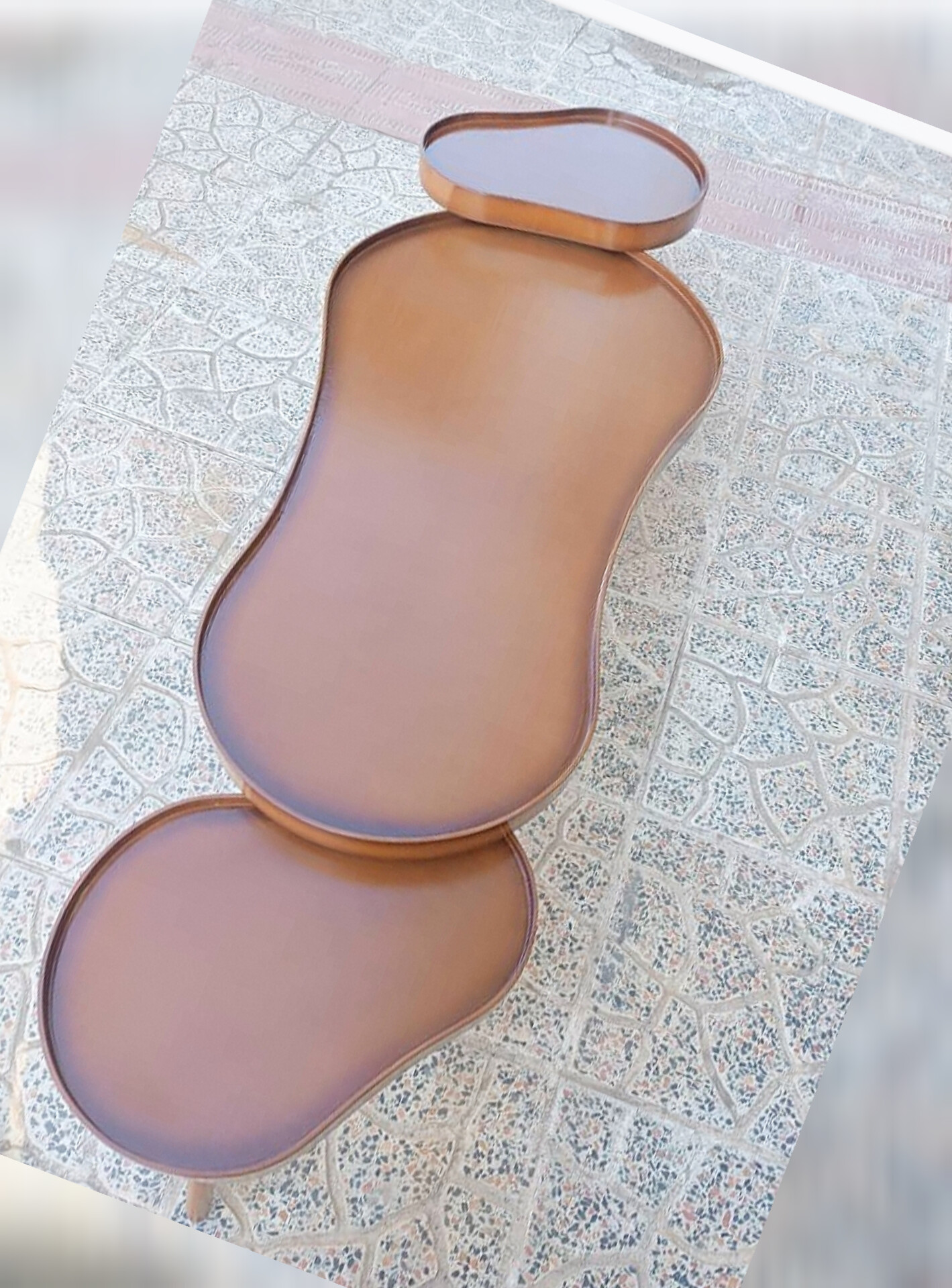   میز جلومبلی و عسلی 3تکه گردیک جلومبلی و 2 تا عسلی زیر هم رو جنس جوب روس ابعاد 100×100×4540×40×6040×40×35 دارای رنگبندی