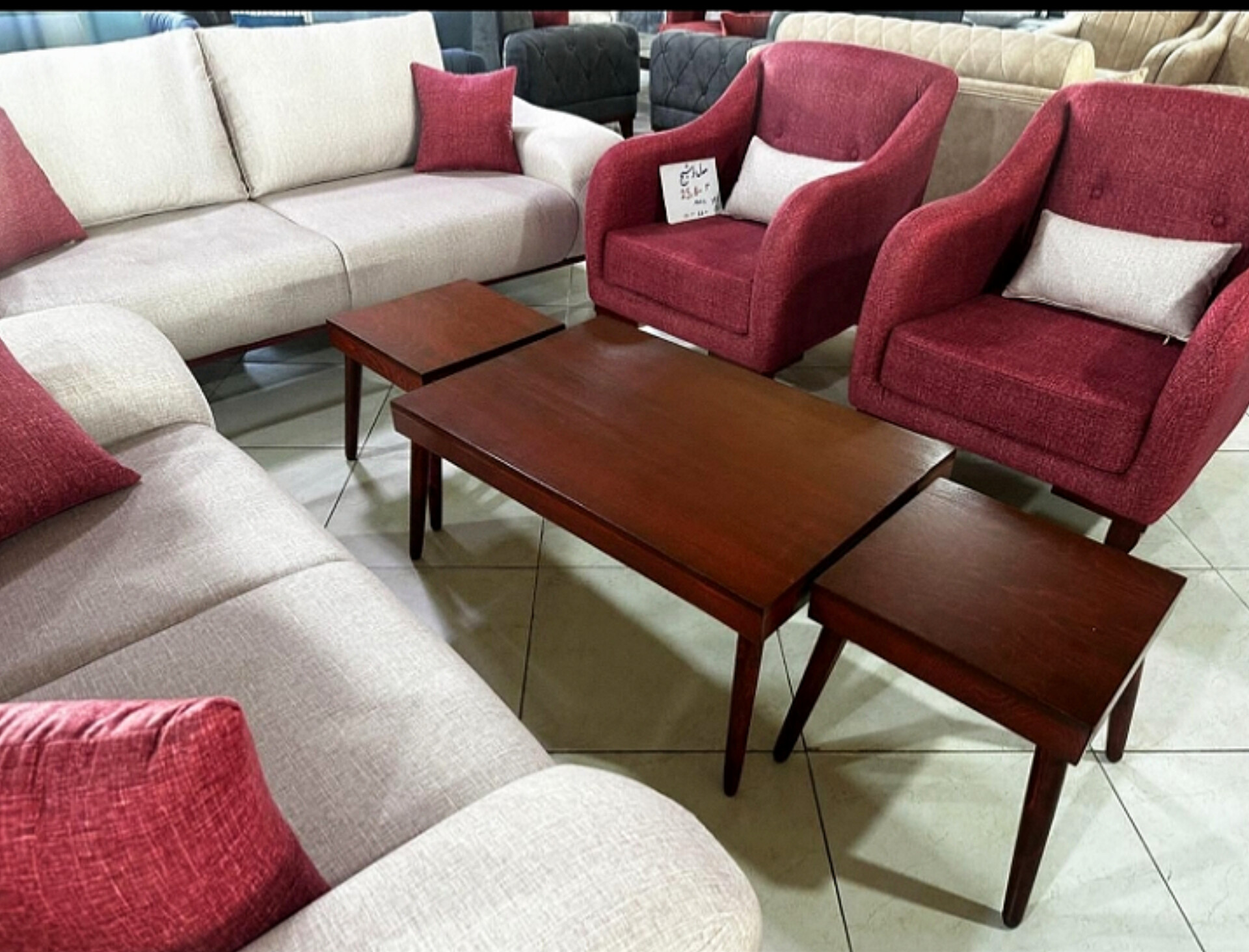   میز جلو مبلی و عسلی ۳ تکه جنس mdf پایه چوب روس ابعاد 90×60×4540×40×45دارای رنگبندی 