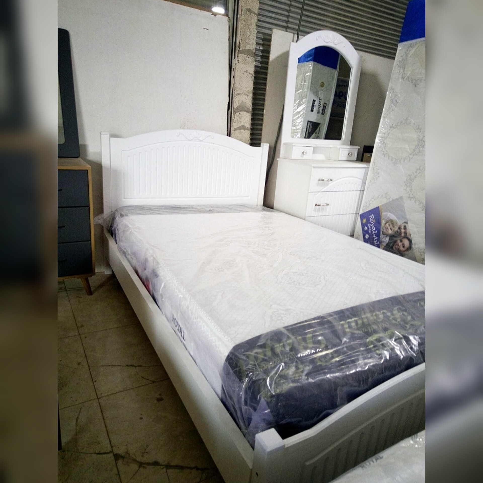  تختخواب یکنفره مدل وستوجنس mdf ابعاد 120×200×110دارای دو کفی تخت یک و نیم نفره دارای رنگبندی در طرح های مختلف 