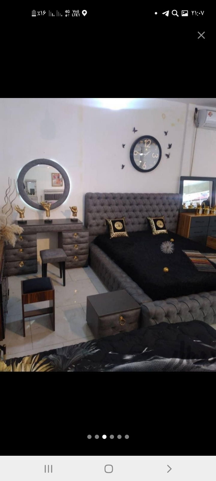  سرویس خواب دونفره مدل چستر جنس mdf ابعاد تخت 200×160×115شامل تخت دونفره کفی تخت دوتا پاتختی میز آرایش قاب آینه صندلی تخت لمسه دست پارچه دیاموند دارای رنگبندی 